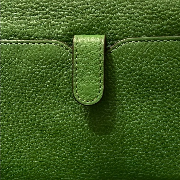 Michael Kors Green Textured Leather Crossbody Bag - Picture 7 of 13